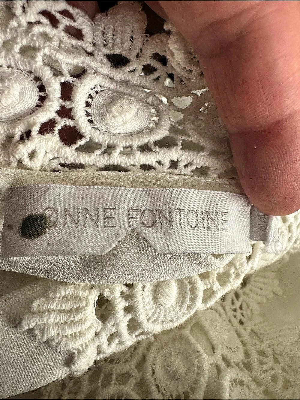 Anne Fontaine Rufina Lace Trim Blouse in White Size 44 - Picture 4 of 8